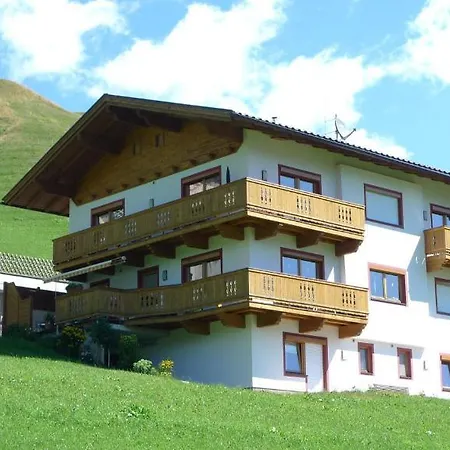 Martlerhof Apartment *